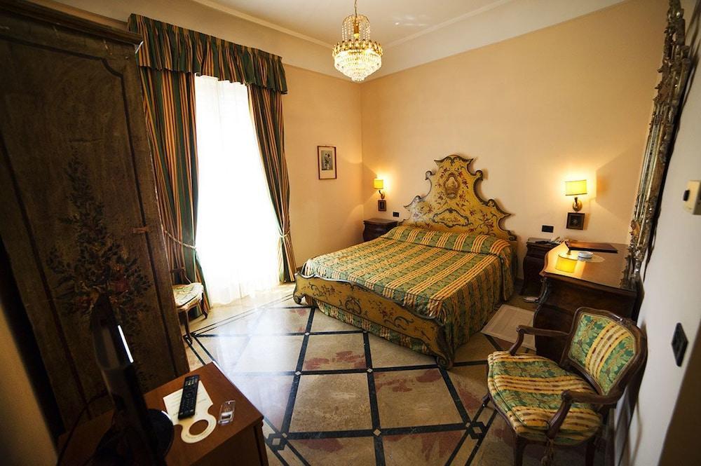 פורמיה Grande Albergo Miramare מראה חיצוני תמונה